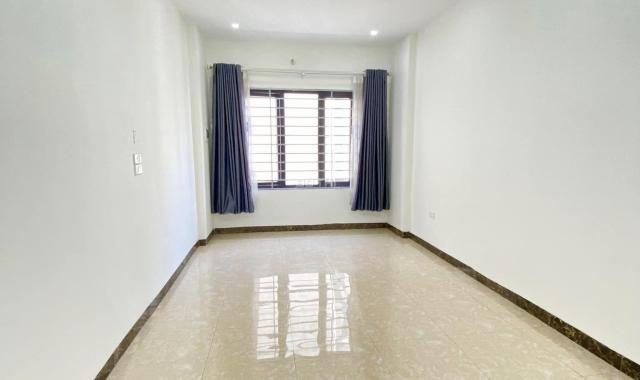 Gần phố - cách ô tô tránh 20m - nhà mới, 5T, 6PN, 45m2 - giá có thượng lượng 4. X tỷ