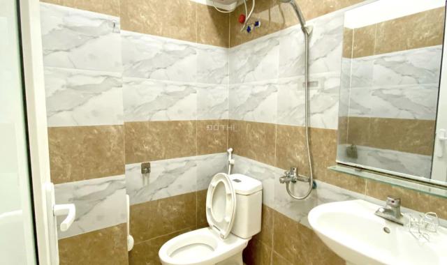 Gần phố - cách ô tô tránh 20m - nhà mới, 5T, 6PN, 45m2 - giá có thượng lượng 4. X tỷ