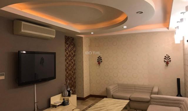 Bán gấp nhà lô góc ô tô tránh phố Cửa Bắc Ba Đình DT 170m2 5T MT 8.4m giá 50tỷ