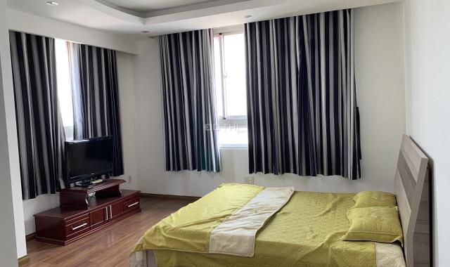 Bán căn hộ chung cư Phú Nhuận 144 m2, mặt tiền đường Phan Đăng Lưu, giá 6.49 tỷ, sổ hồng đầy đủ