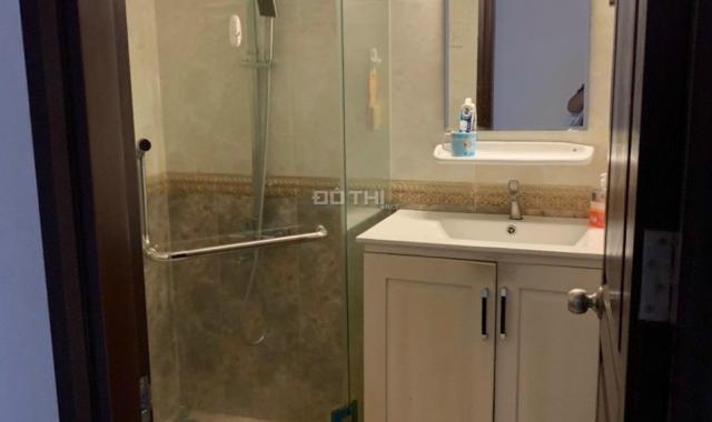 Bán căn hộ chung cư Phú Nhuận 144 m2, mặt tiền đường Phan Đăng Lưu, giá 6.49 tỷ, sổ hồng đầy đủ