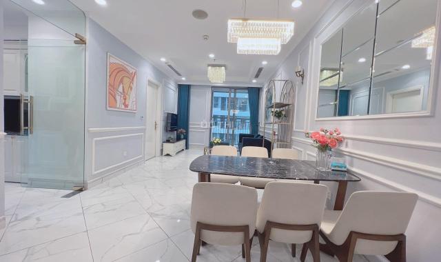 Chính chủ cho thuê CH vip tòa P11 - 80m2, nội thất cao cấp. Giá 15tr/th. Vào ngay