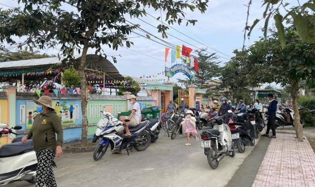 Đất Điện Bàn giá rẻ, giáp Đà Nẵng đối diện trường học, gần chợ, gần UBND LH: 0918852552