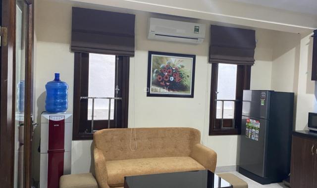 Mình cho thuê căn hộ dịch vụ 60m2 cạnh Lotte, Ba Đình giá 10tr sang trọng yên tĩnh. LH 0914333842
