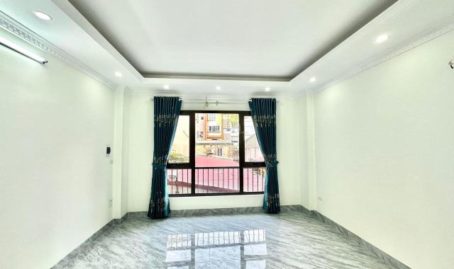 Bán nhà Nam Dư, 35m2 x 5T x 3.7 tỷ, ngõ ô tô 5 tạ - 20m ra mặt phố