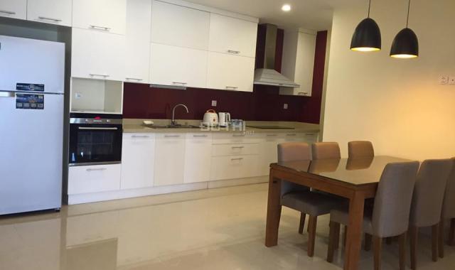 Cho thuê căn hộ tầng 15 tòa D2 Mandarin Garden view hồ công viên