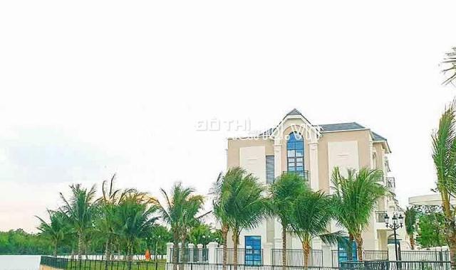 Bán villa Vinhomes Grand Park, căn biểu tượng, view sông, 450m2 đất, ngân hàng hỗ trợ 70%