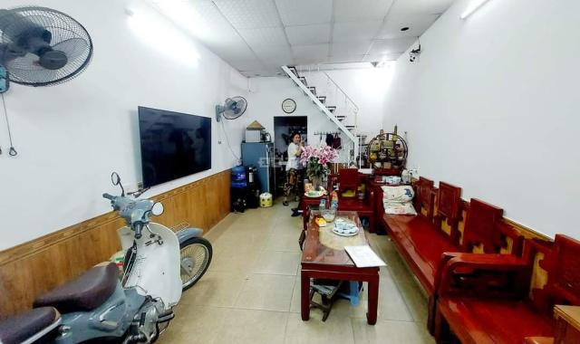 Bán nhà Vân Hồ, Hai Bà Trưng diện tích 25m2, 5 tầng, tặng nội thất