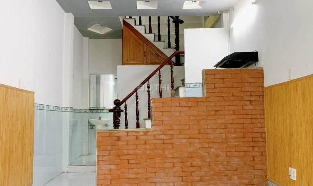 Nhà 2/Phạm Văn Chiêu P16. 3,98 tỷ/52m2 (3,3x16) 4 tấm 4PN 3WC