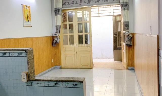 Nhà 2/Phạm Văn Chiêu P16. 3,98 tỷ/52m2 (3,3x16) 4 tấm 4PN 3WC