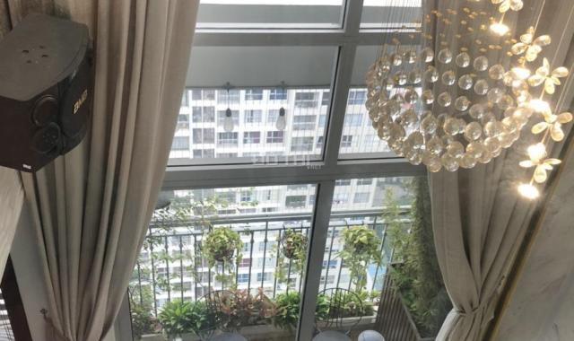 Bán căn hộ duplex tòa Vinhomes Gardenia, Mỹ Đình, DT 100m2, 3 ngủ, view bể bơi