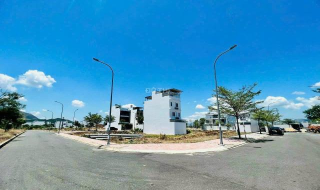 Mỹ Gia gói 5 Thái Hưng, lô góc đẹp Đông Nam giá 37 tr/m2