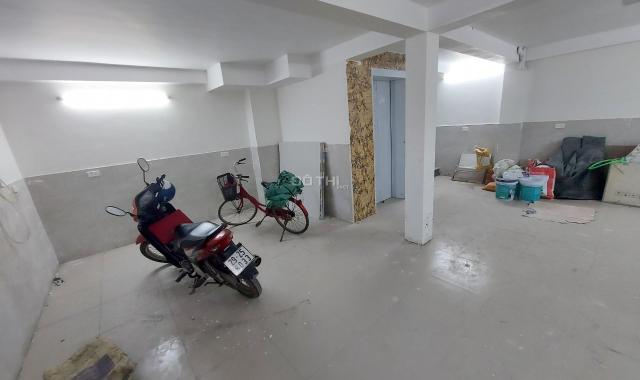 Cần bán gấp toà nhà CCMN phố Phú Diễn 51m2, 7T, 18P khép kín, doanh thu cao