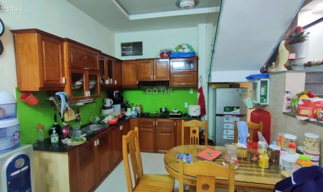 Nóng, cần bán nhà 3 tầng x 56m2 K/Trần Cao Vân, Xuân Hà, Thanh Khê, 3,19 tỷ