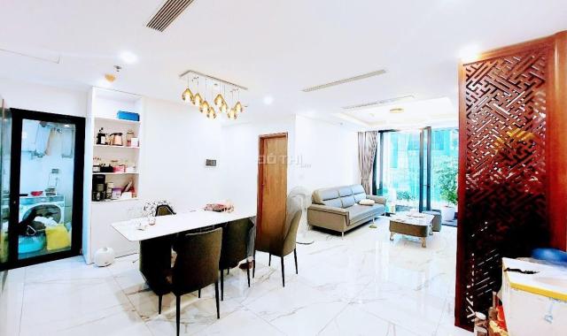 Cần bán căn hộ 103.2m2 - 3PN ở Sunshine City, KĐT Ciputra Hà Nội, giá 5.5 tỷ (có TL)