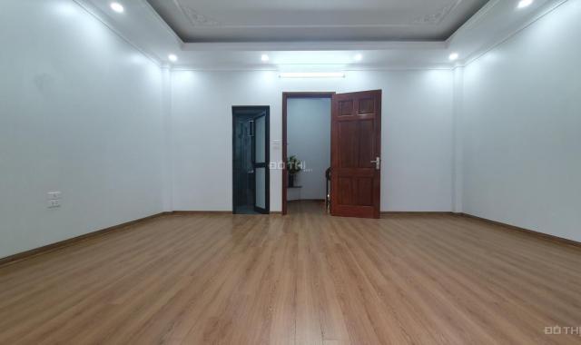 Bán nhà Kiến Hưng Hà Đông, 33m2, 5 tầng 2.6 tỷ