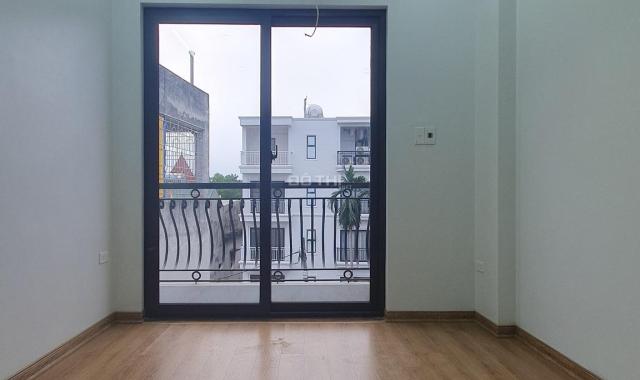 Bán nhà Kiến Hưng Hà Đông, 33m2, 5 tầng 2.6 tỷ