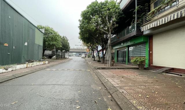 Bán đất Cự Khối Long Biên 02 mặt tiền, container tránh, gần 500m, MT15m, 37 tỷ