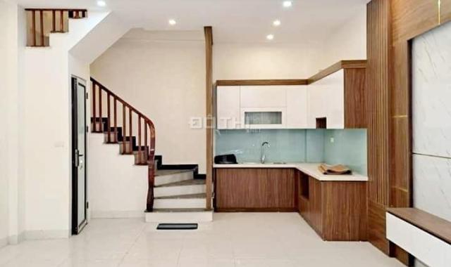 BÁN NHÀ PHÁO ĐÀI LÁNG, ĐỐNG ĐA, 15M Ô TÔ, 40M2 5T MT5M, GIÁ 5.6 TỶ