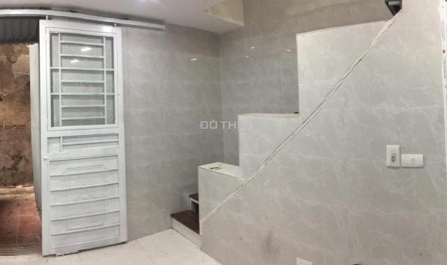Bán Nhà Ngõ 85 Phố Tôn Đức Thắng, DT: 14m/2.5 Tầng/700 Triệu, Giấy Tờ Đầy Đủ, Nhà Mới