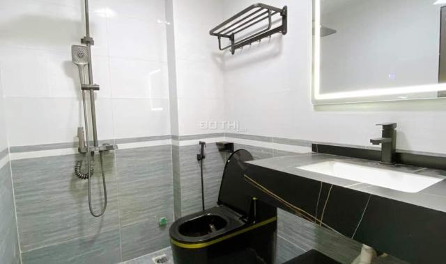 Bán nhà 7.71 tỷ thang máy view gần hồ sát ô tô tháng cho thuê 40 triệu
