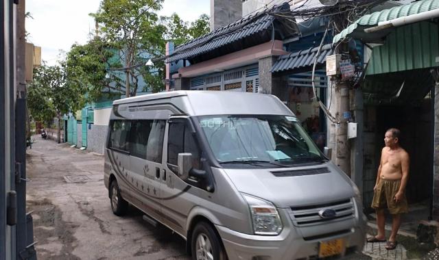 Nhà mới ở ngay p. Linh Đông DTSD 54m  xe tải đỗ cửa Gần Kha Vạn Cân