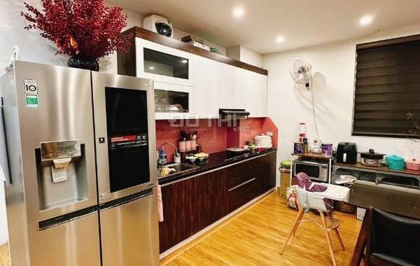 Căn hộ lô góc chung cư Momota 151A Nguyễn Đức Cảnh - diện tích 130m2 có 3 phòng ngủ + 2wc + khách