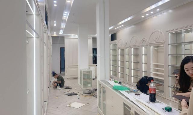 Bán Gấp Nhà Mặt Phố Mai Hắc Đế Hai Bà Trưng Kinh Doanh 80Tr/Tháng DT 122M 4T MT 5.4M Giá 64Tỷ