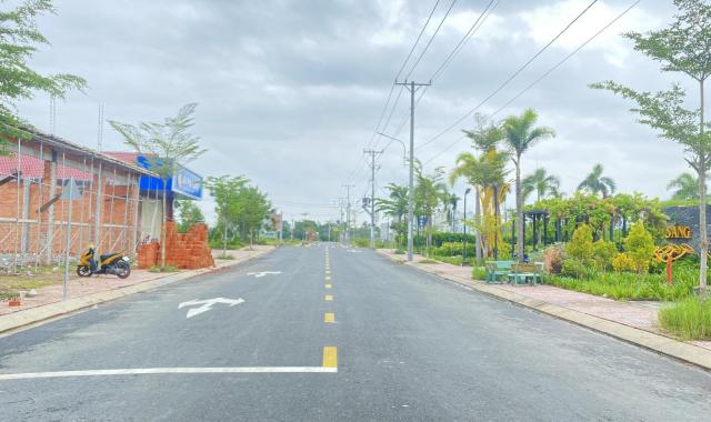 Tin được không rẻ dữ vậy, chủ đất này chắc đang kẹt lắm bán gấp 2 lô A2-12,13 cổng chính Long Cang