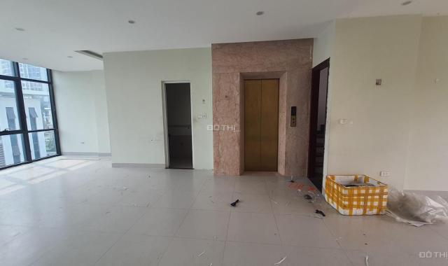 Bán nhà mặt phố Cầu Giấy - 08 tầng thang máy - 2 thoáng - kinh doanh tốt