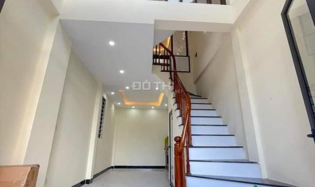 Bán nhà phố Liên Mạc - Từ Liêm 32m2 x 4 tầng, 4 phòng ngủ đầy đủ công năng, 15M RA Ô TÔ TRÁNH.