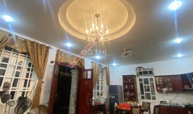 Cần bán gấp - đường Số 19 - Bình Chánh - 142 m2 - giá chỉ 14 tỷ 200tr - Ms. Dung - 0901462938