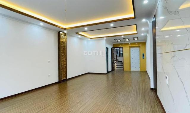 Bán nhà Nam Dư, 50m2 x 5T x 6,5 tỷ, MT 4.5m, ô tô vào nhà - lô góc