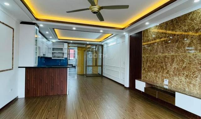 Bán nhà Nam Dư, 50m2 x 5T x 6,5 tỷ, MT 4.5m, ô tô vào nhà - lô góc