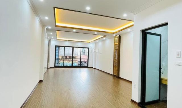Bán nhà Nam Dư, 50m2 x 5T x 6,5 tỷ, MT 4.5m, ô tô vào nhà - lô góc