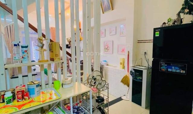 Bán nhà 3 tầng - 3 phòng ngủ - Diện tích: 40m2 đường Cô Giang ra đường Lê Đình Dương 0905616539