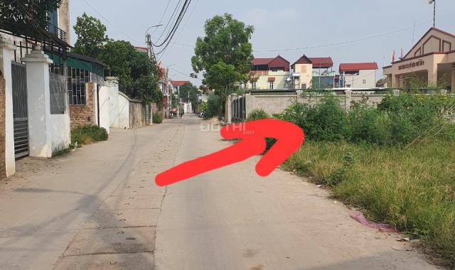 Chính chủ bán đất Quang Minh, Mê Linh, DT 88,6m2, MT 4,93m. 2 mặt thoáng cạnh nhà văn hóa