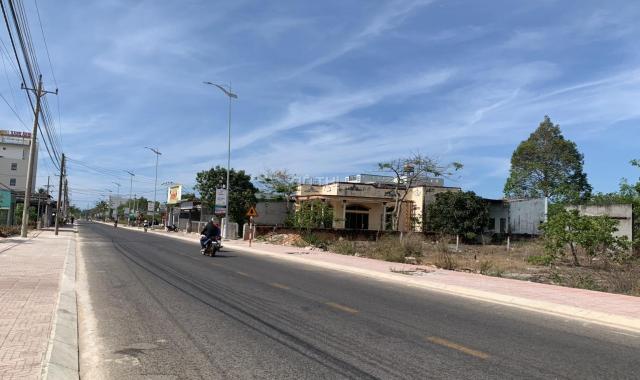 Bán 822m2 đất đường Nguyễn Du - Tân Phước - LaGi giá rẻ nhất