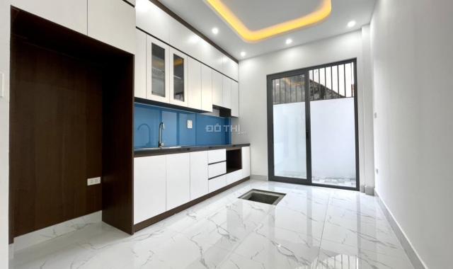 Bán Nhà 4 tầng 42m2 - Cách Mỹ Đình 4,5km