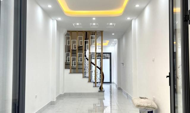 Bán Nhà 4 tầng 42m2 - Cách Mỹ Đình 4,5km