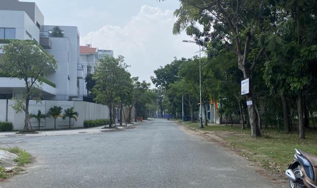 Bán đất biệt thự thủ thiêm mặt tiền sông đường nguyễn duy trinh Q.2 (192m2) tel. 0909 972 783