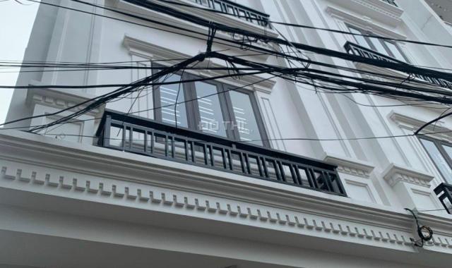 Cho thuê nguyên nhà 4 tầng mới tinh trong ngõ 200 Văn Cao