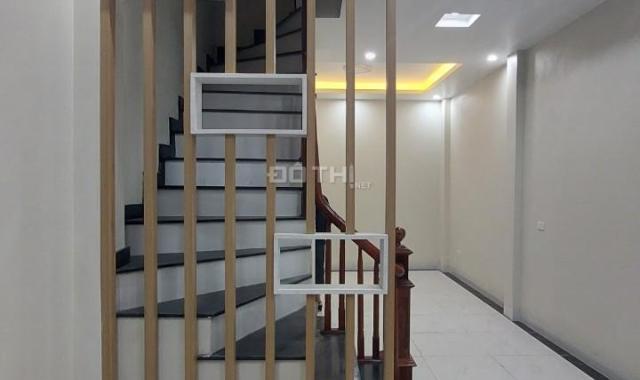 Nhà đẹp phố Nguyễn Văn Cừ, chủ cần bán chào giá mới