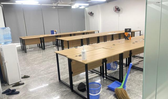 Cho thuê văn phòng Nguyễn Xiển, 130 m2/tầng, sàn thông, giá chỉ 16 tr/tháng