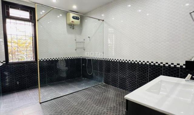 Bán biệt thự KĐT Văn Quán Hà Đông 220m2 mặt tiền 10m, gần hồ vị trí đẹp sân vườn 33.5 tỷ