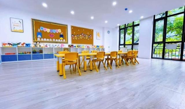 Bán Gấp Siêu Phẩm Nhà Mặt Phố Đốc Ngữ Ba Đình DT 120m2 7T MT 6m giá 58tỷ