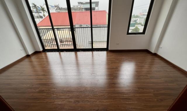 Khách sạn 4 sao gần Hồ Tây 55m2 5 tầng thang máy, mới cực đẹp thiết kế đỉnh Âu Cơ Tây Hồ
