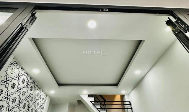 Nhà 3 tấm 2/Bạch Đằng P15, 2,5 tỷ DTSD 45m2, 3PN 2WC