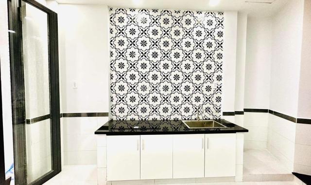 Nhà 3 tấm 2/Bạch Đằng P15, 2,5 tỷ DTSD 45m2, 3PN 2WC