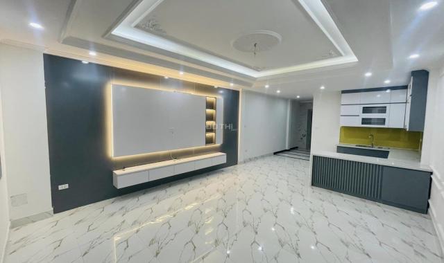 Phân lô kinh doanh thang máy Nguyễn Văn Huyên DT 60m2 8T giá 15. tỷ